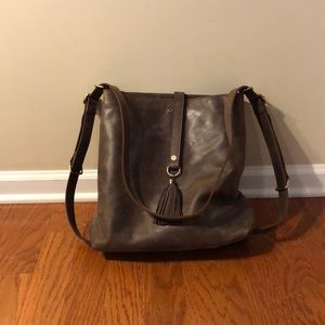 Elevate People Slingback Purse/Backpack in Brown